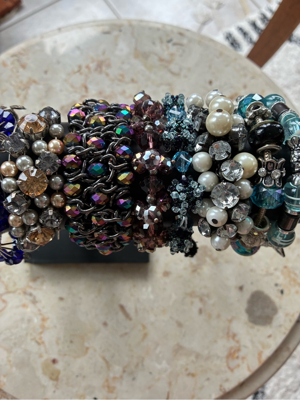 Bundle Of Bracelets, Vintage & Modern Mix - Picture 15 of 16